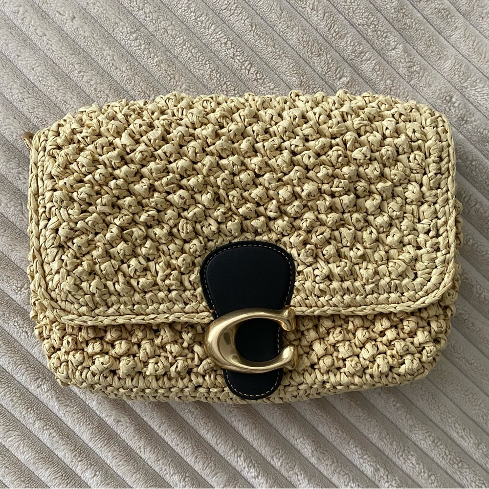 COACH POPCORN RAFFIA SHOULDER BAG